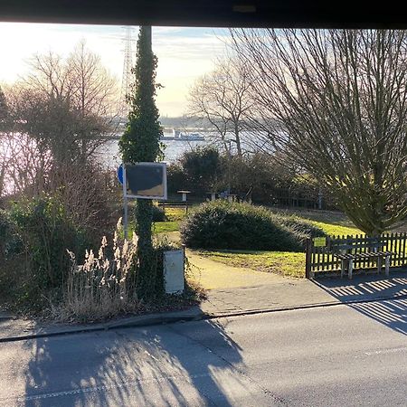 Ferien-Villa Direkt Am Rhein Sauna/Whirlpool Gotterswickerhamm Bagian luar foto