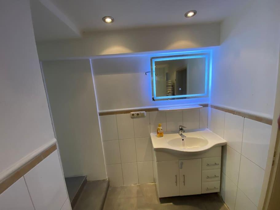 Ferien-Villa Direkt Am Rhein Sauna/Whirlpool Gotterswickerhamm Bagian luar foto